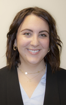 Madison Allman Headshot